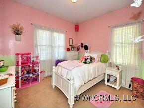 19 SWEETWATER OAKS DRIVE - Photo 11