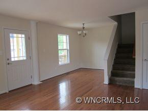 33 Jeff Drive - Photo 4