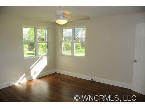 316 N JUSTICE ST - Photo 13