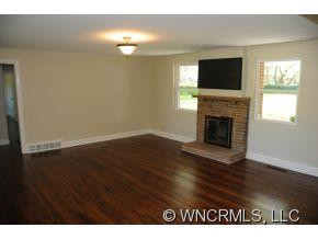 316 N JUSTICE ST - Photo 3