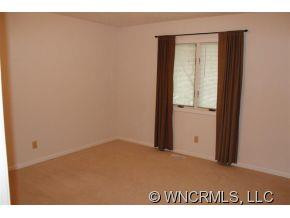  - Photo 11