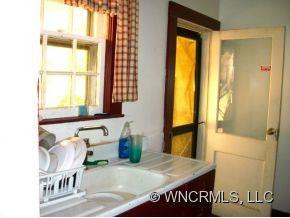 302 Virginia Avenue - Photo 11