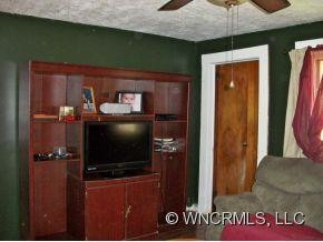 302 Virginia Avenue - Photo 5