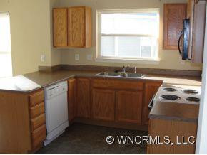 122 PAPER BIRCH AVENUE - Photo 4