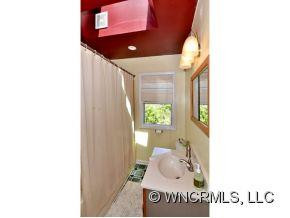 70 LINCOLN AVENUE - Photo 13