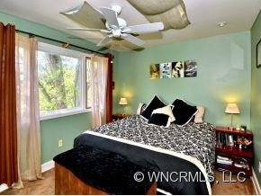 70 LINCOLN AVENUE - Photo 15