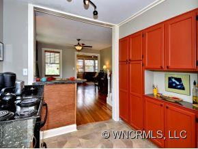 70 LINCOLN AVENUE - Photo 18