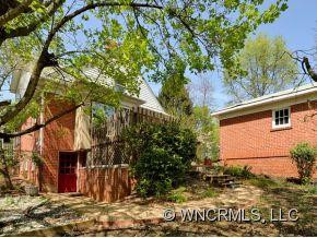 70 LINCOLN AVENUE - Photo 22