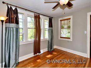 70 LINCOLN AVENUE - Photo 9