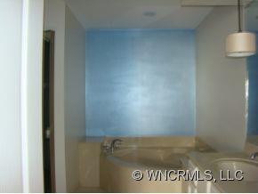 141 D Ewbank Garden Drive - Photo 8
