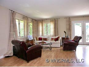 24 CRABAPPLE LANE - Photo 3