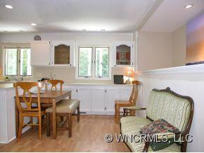 24 CRABAPPLE LANE - Photo 6