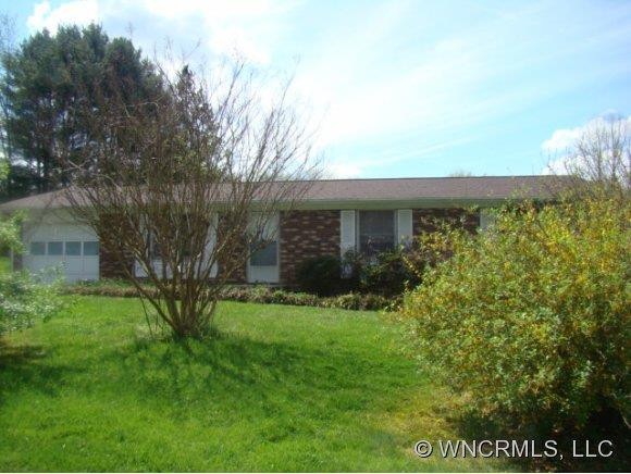 28 West Silverleaf
