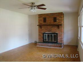 28 West Silverleaf - Photo 4