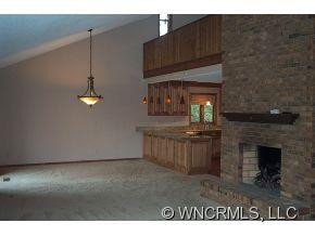205 Woodfield Dr. - Photo 13