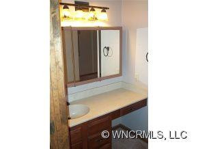 205 Woodfield Dr. - Photo 6