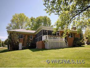 120 LARCHMONT DRIVE - Photo 15
