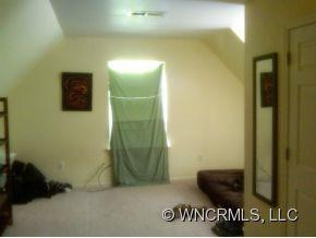 256 Clayton Ave - Photo 11