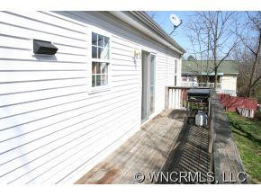 256 Clayton Ave - Photo 3