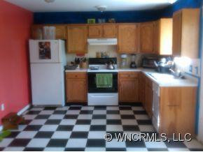 256 Clayton Ave - Photo 6