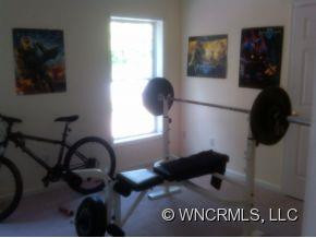 256 Clayton Ave - Photo 9