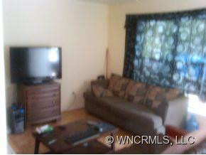 256 Clayton Ave - Photo 10