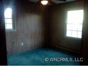 24 South Valley Dr. - Photo 9