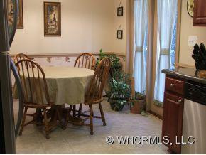 67 Singleton Lane - Photo 7