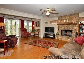 920 White Oak Lane - Photo 3