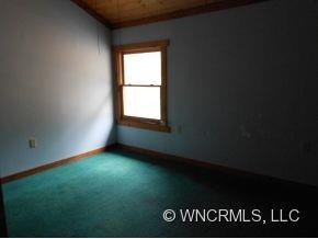 1369 Bulling Creek - Photo 10