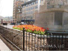 155 S Lexington Ave, Unit 410 - Photo 13