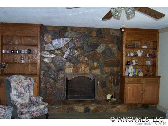 2890 Green Creek Road - Photo 2