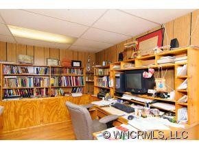 468 REEMS CREEK - Photo 22