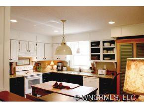65 Pine Tree Lane - Photo 4