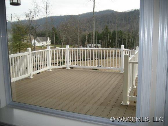 45 Rock View Court