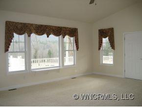 45 Rock View Court - Photo 4