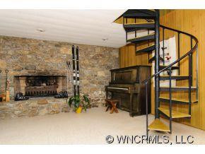 27 Robinhood Road - Photo 14