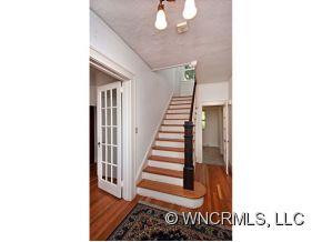 37 GRACELYN ROAD - Photo 2