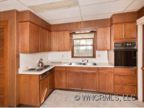 37 GRACELYN ROAD - Photo 4