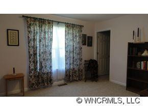 95 Goldview Road - Photo 10
