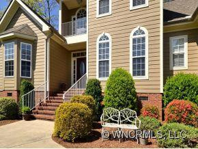 11 BAINBRIDGE COURT - Photo 2