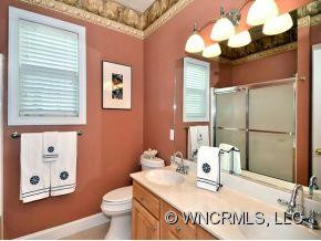 11 BAINBRIDGE COURT - Photo 18