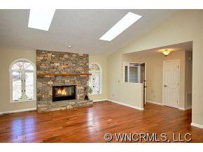 1480 Mountain Meadow Drive - Photo 4