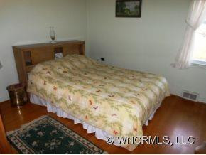 559 Bailey Street - Photo 6