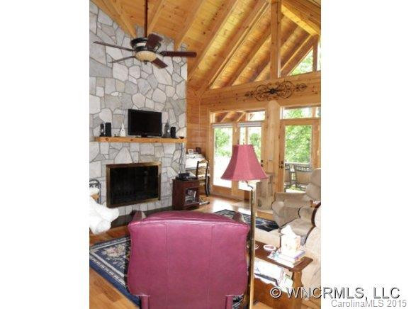 1010 Mitchell View Drive - Photo 5