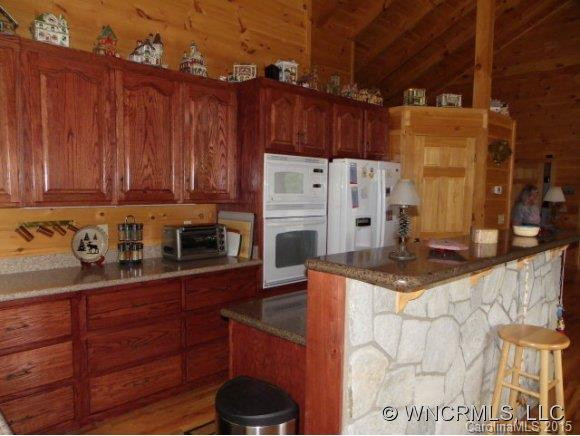 1010 Mitchell View Drive - Photo 8