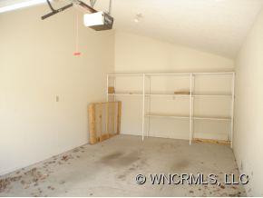 105 E-3 BENT TREE - Photo 17
