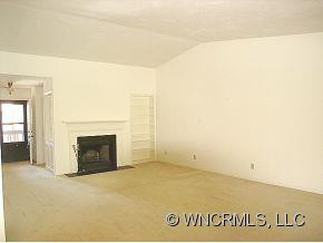 105 E-3 BENT TREE - Photo 4