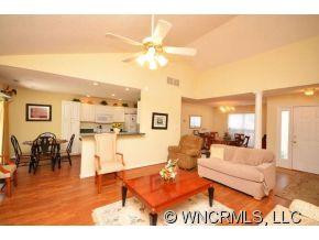 358 Stonehollow Road - Photo 5