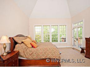521 PINCHOT DRIVE - Photo 12
